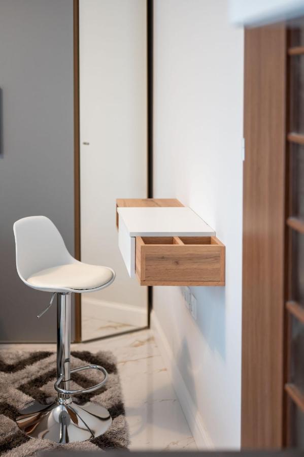Modern Central Studio Appartement Sofia Buitenkant foto